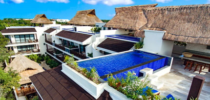 El mejor hotel en Tulum con Penthouses de 3 recámaras con piscina y terraza